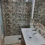 Mandra Holidays Чефалу