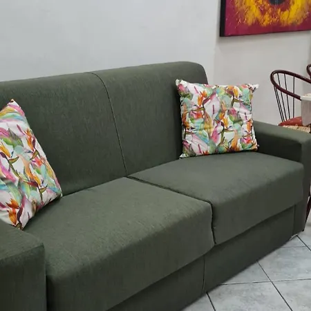 Mandra Holidays Апартаменты *